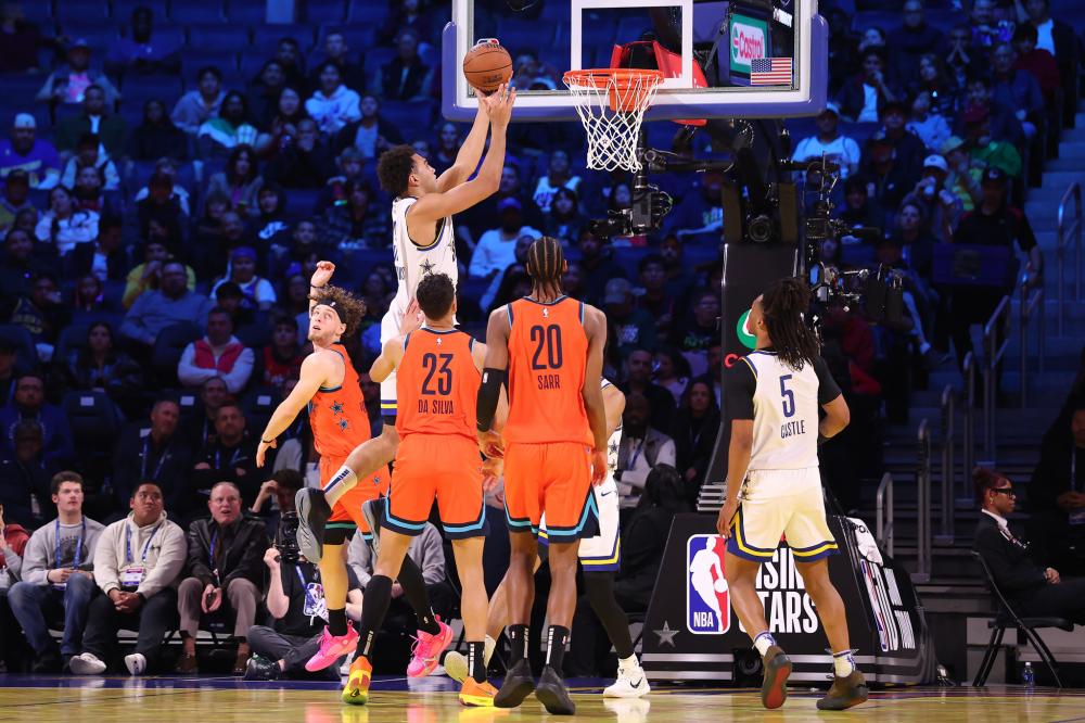 他因腿筋伤 他因腿筋伤